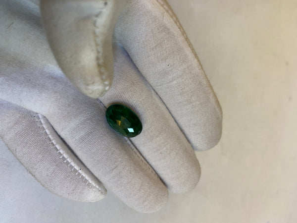 100% Natural Premium Zambian Panna (Emerald) – 8.5 Carat | High-Quality Green Gemstone