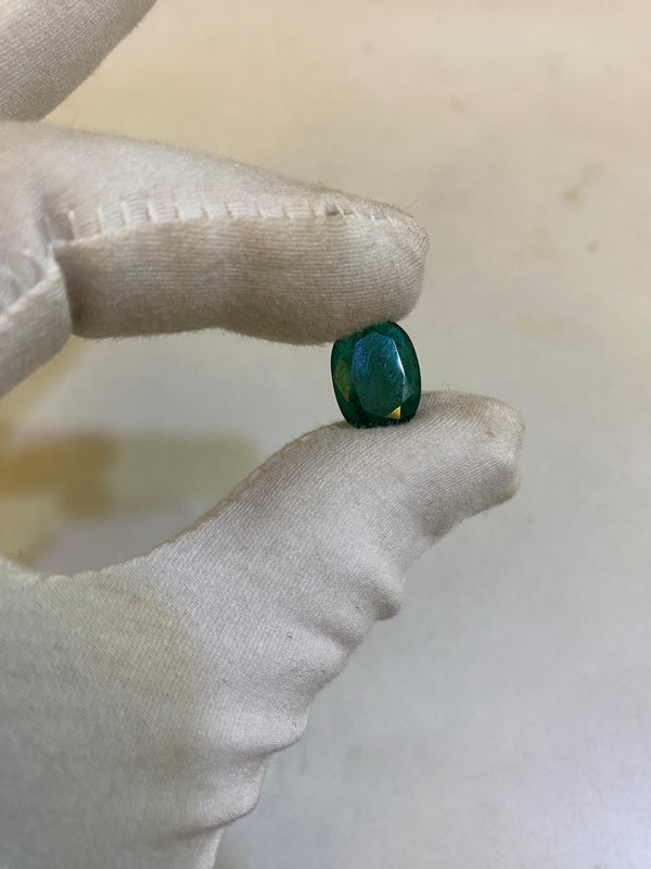 100% Natural Premium Zambian Panna (Emerald) – 5.3 Carat | High-Quality Green Gemstone