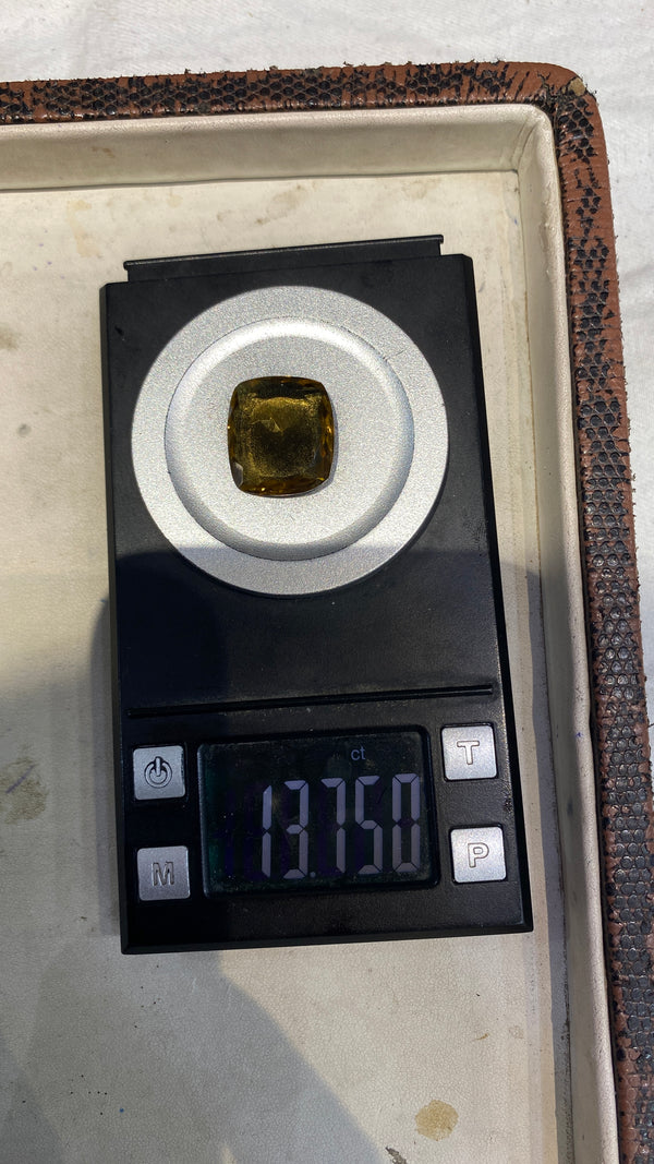 100% Natural Premium Citrine Stone – 13.7 Carat | 100% Original High-Quality Yellow Gemstone
