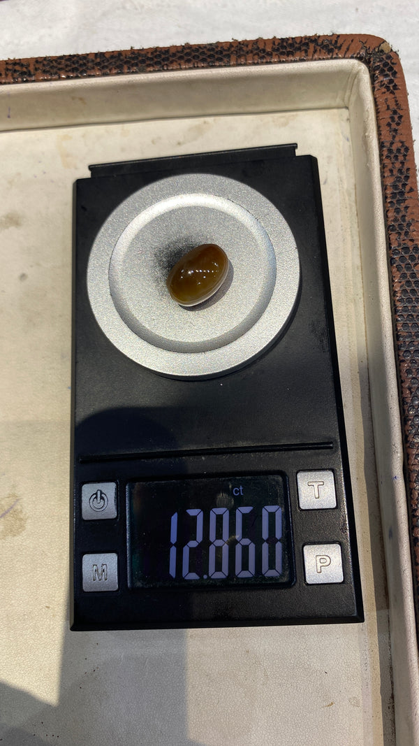 100% Natural Premium Cat’s Eye Stone (Lehsunia) – 12.8 Carat | 100% Original High-Quality Gemstone
