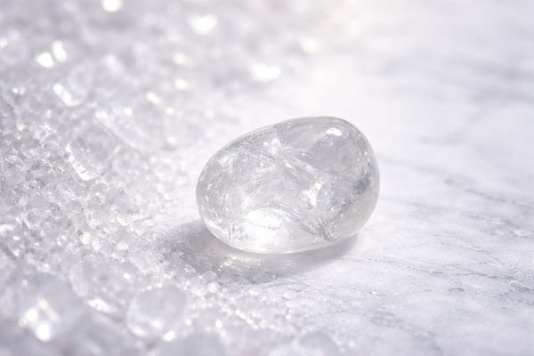 🔮 Natural Clear Quartz Tumble – Master Healing Crystal