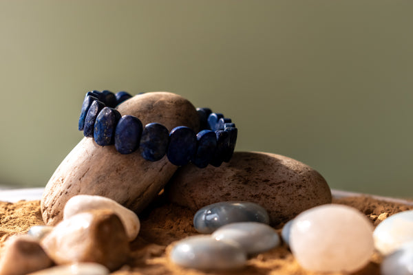 Square Lapis Lazuli Bracelet – Natural Deep Blue Gemstone Beaded Stretch Bracelet
