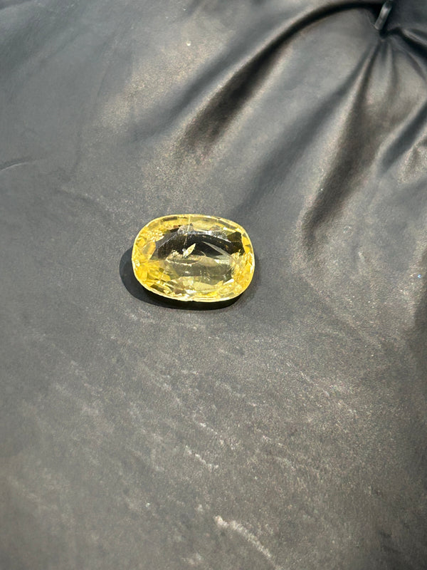 100% Natural Ceylon Yellow Sapphire (Pukhraj) – 4 Ratti