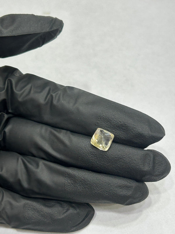 100% Natural & Original Premium Ceylon Pukhraj (Yellow Sapphire) – 3.8 Carat | Sri Lanka | High-Quality Gemstone