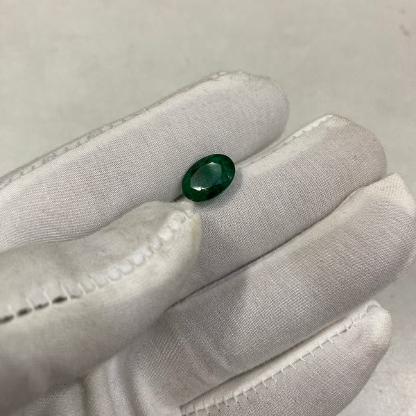 100% Natural Premium Zambian Panna (Emerald) – 3.3 Carat | High-Quality Green Gemstone