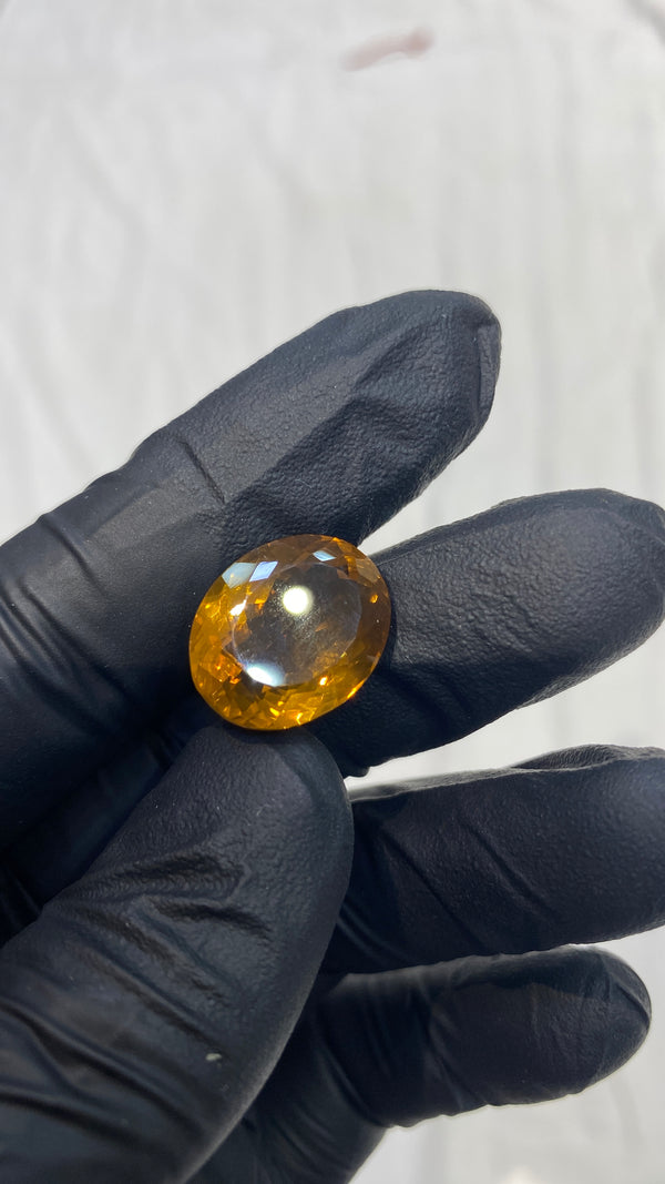 100% Natural Premium Citrine Stone – 18.6 Carat | 100% Original High-Quality Yellow Gemstone