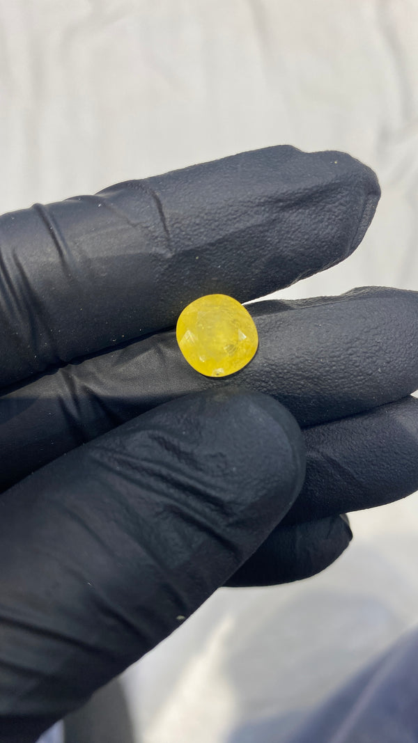 100% Natural Premium Nigerian Pukhraj (Yellow Sapphire) – 4.3 Carat | 100% Original High-Quality Yellow Gemstone