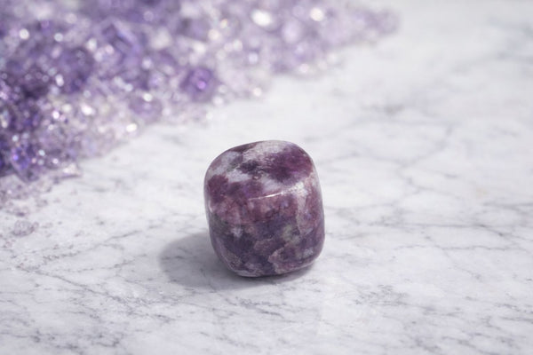 💜 Natural Amethyst Tumble Stone – Healing & Protection Crystal