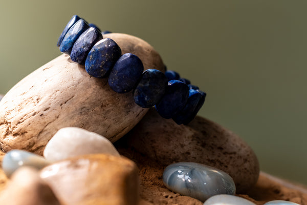 Square Lapis Lazuli Bracelet – Natural Deep Blue Gemstone Beaded Stretch Bracelet